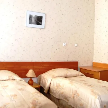 Palac Polonia Hotel 2*