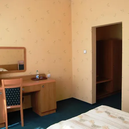 Palac Polonia Hotel
